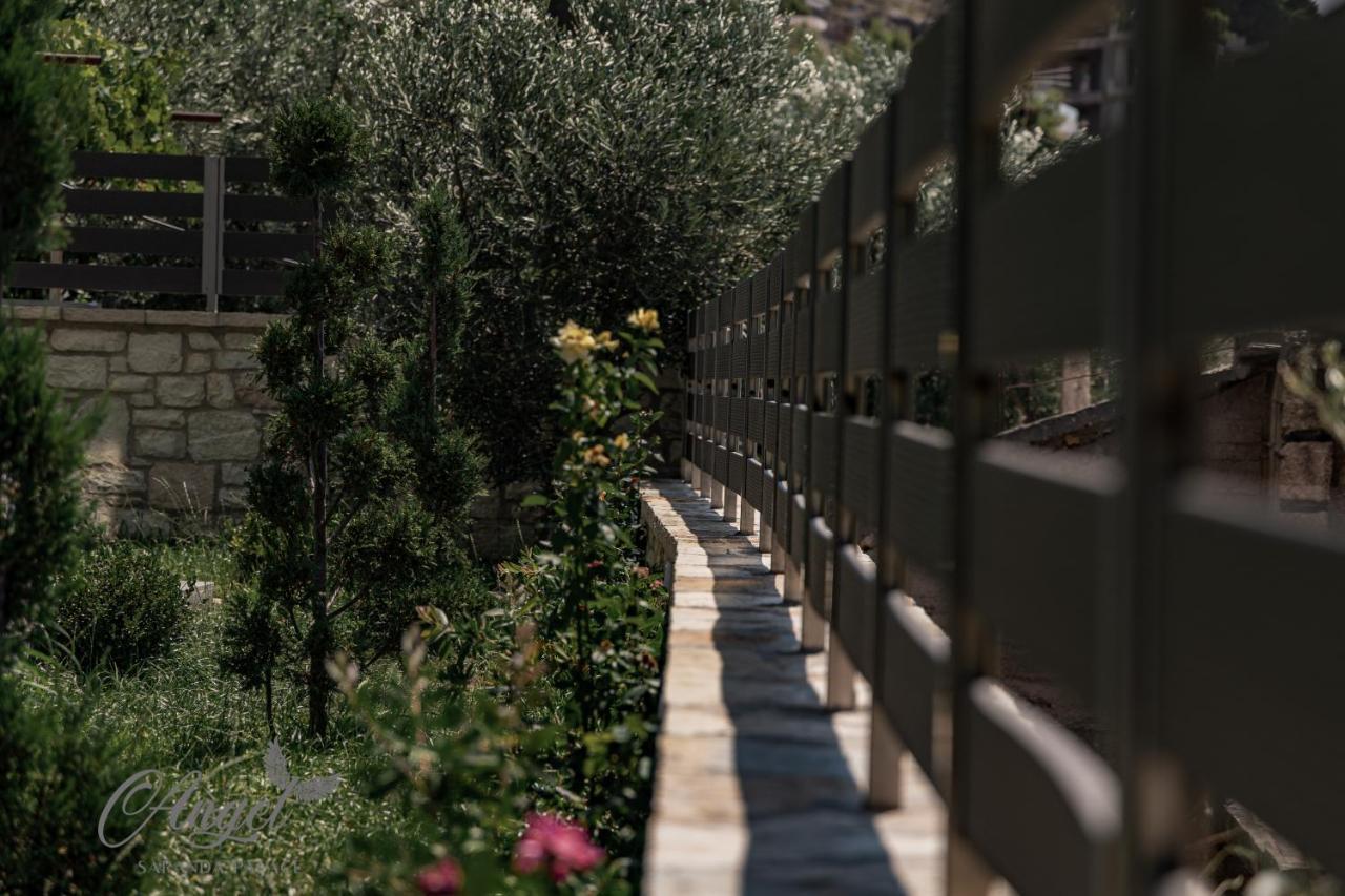 Angel Saranda Palace Buitenkant foto