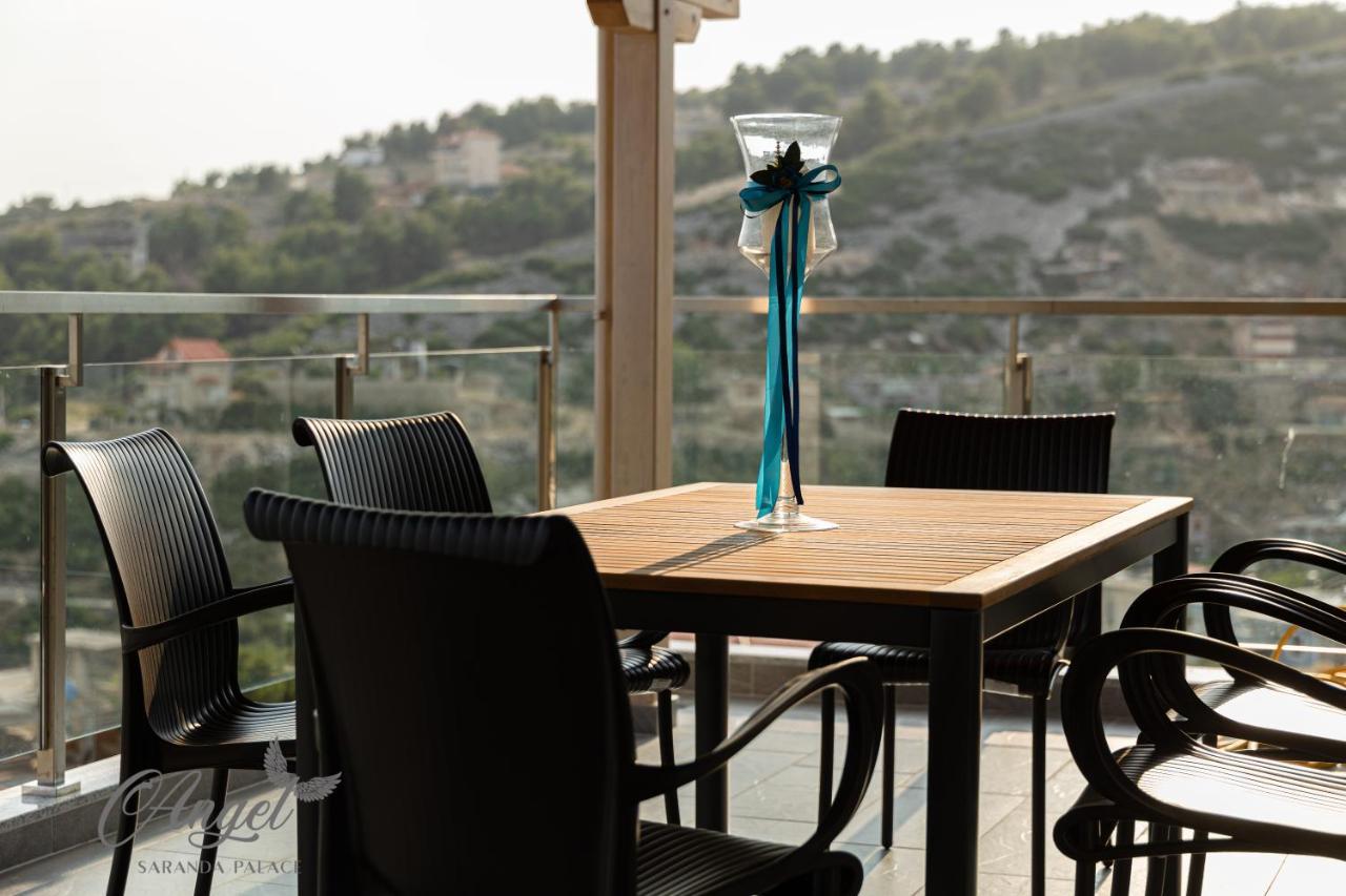 Angel Saranda Palace Buitenkant foto